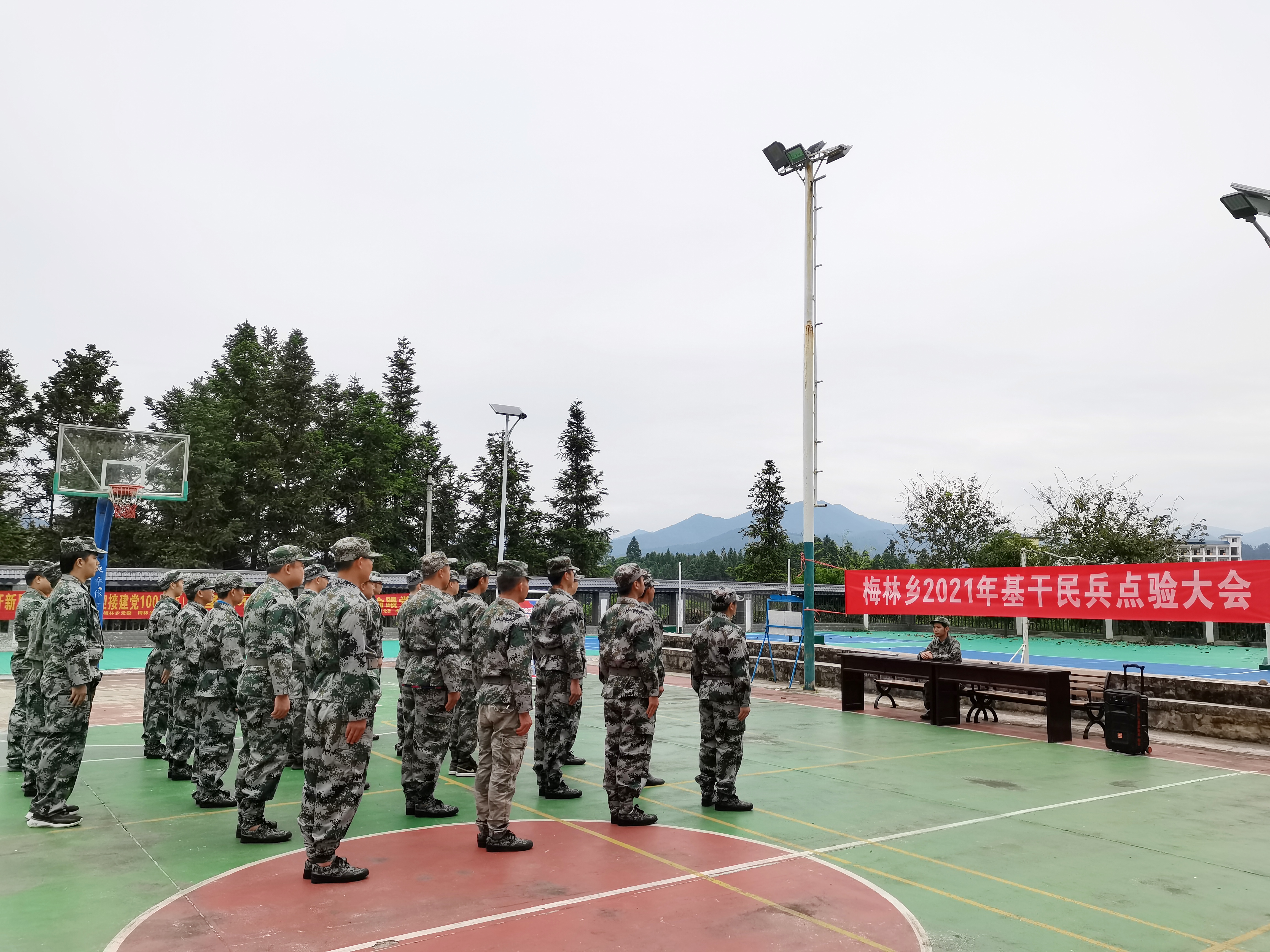 乡党委委员武装部长做总结发言.jpg